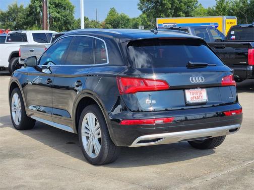 2019 Audi Q5 2.0T Premium Plus