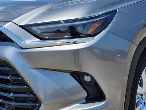 2025 Toyota Grand Highlander Platinum
