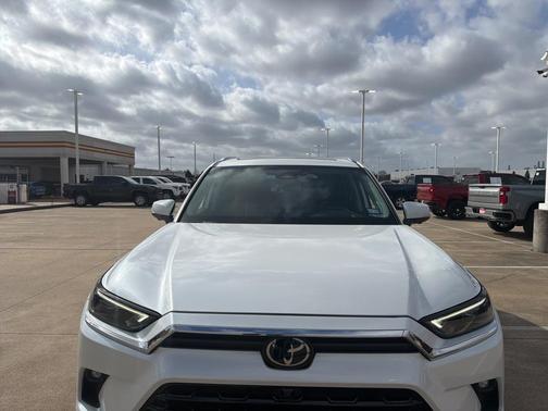 2025 Toyota Grand Highlander Platinum