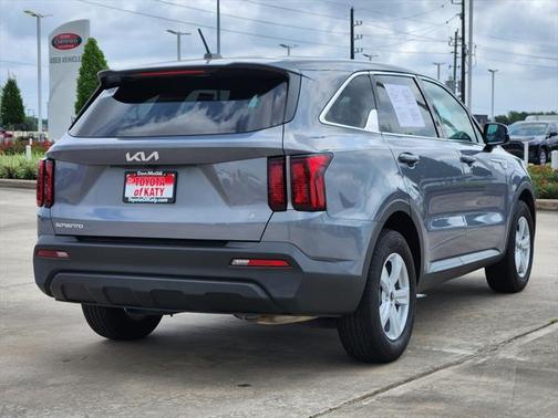 2023 Kia Sorento LX