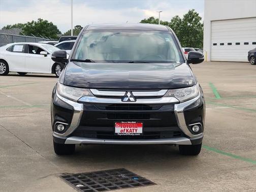 2016 Mitsubishi Outlander SE