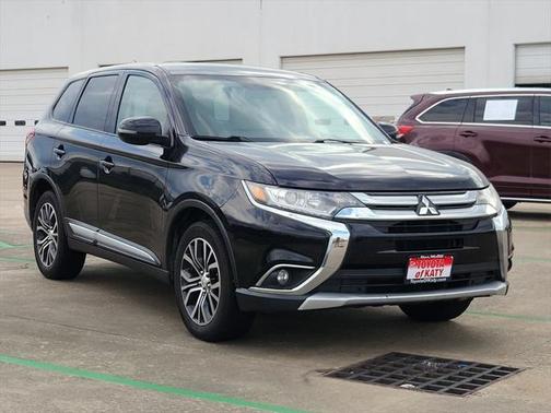 2016 Mitsubishi Outlander SE
