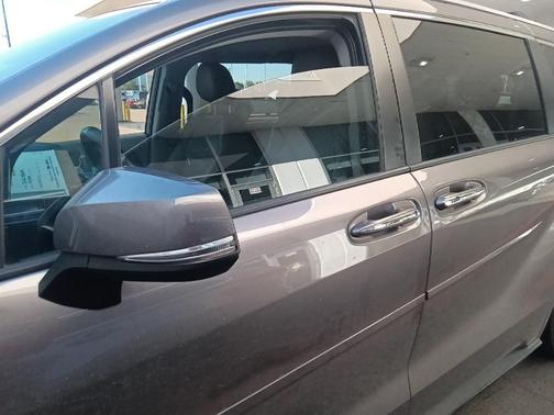 2022 Toyota Sienna Limited