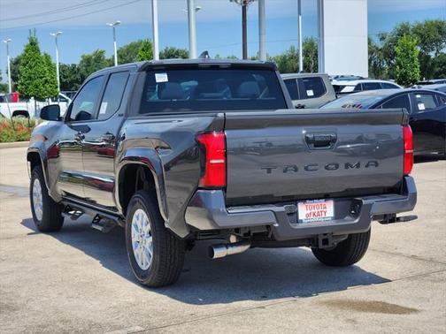 2025 Toyota Tacoma SR5
