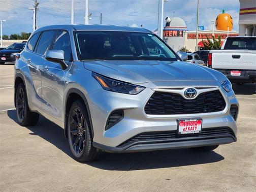 2023 Toyota Highlander L