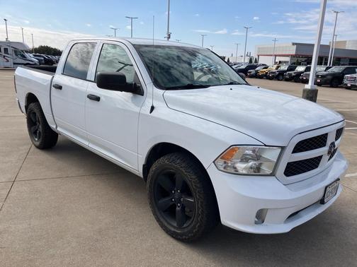 2016 RAM 1500 Tradesman/Express