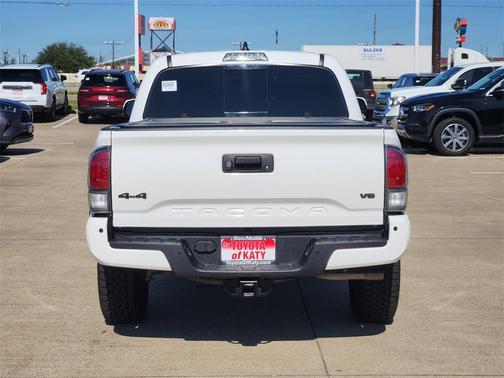 2022 Toyota Tacoma TRD Off Road