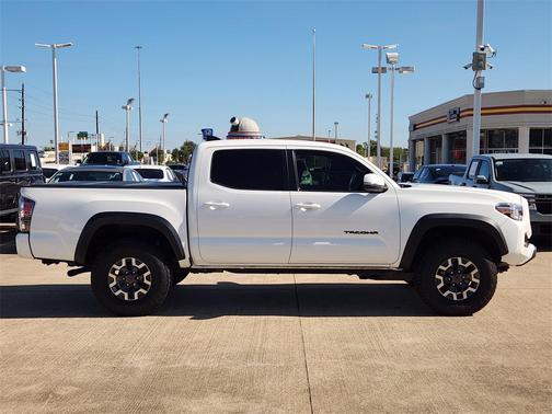 2022 Toyota Tacoma TRD Off Road