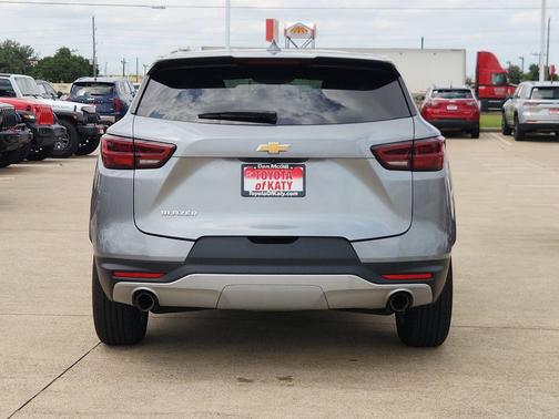 Sterling Gray Metallic 2025 Chevrolet Blazer 2LT