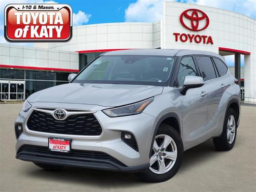 2022 Toyota Highlander LE