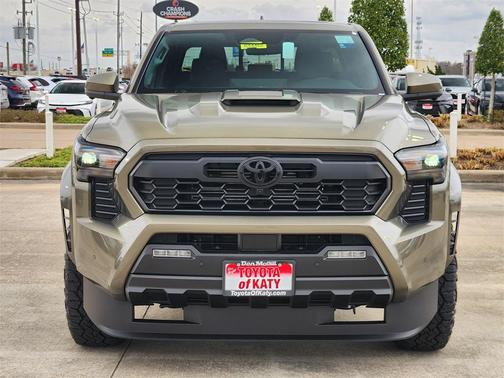 Bronze 2026 Toyota Tacoma TRD Sport