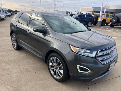 2017 Ford Edge Titanium