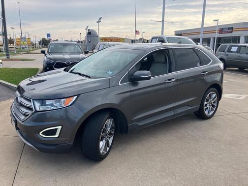 2017 Ford Edge Titanium