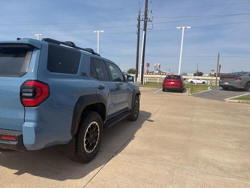 2025 Toyota 4Runner TRD Off Road