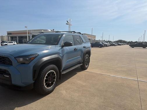 2025 Toyota 4Runner TRD Off Road