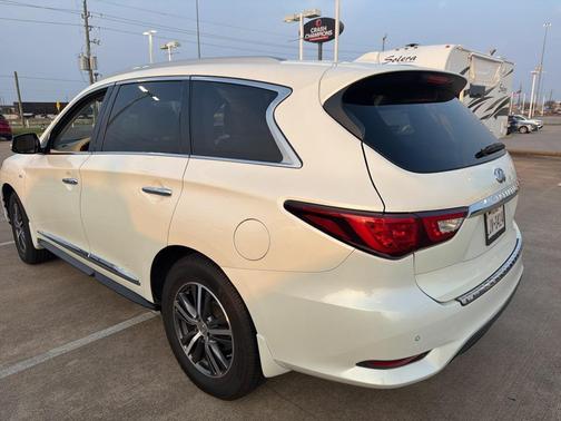 2017 INFINITI QX60 Base