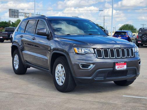 2020 Jeep Grand Cherokee Laredo