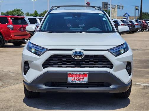2023 Toyota RAV4 XLE Premium