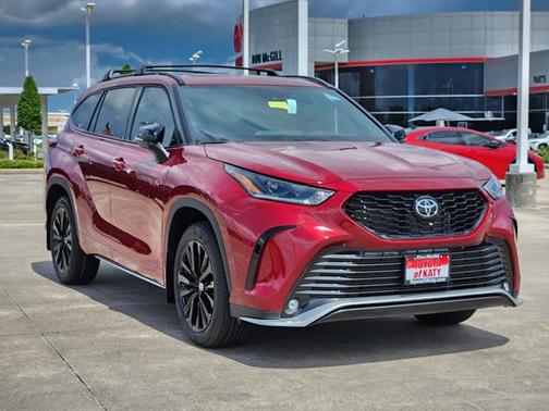 2025 Toyota Highlander XSE
