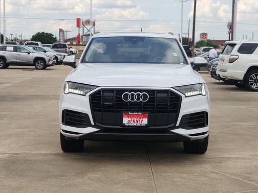 2021 Audi Q7 55 Prestige