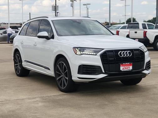2021 Audi Q7 55 Prestige