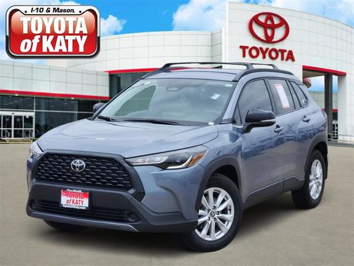 2025 Toyota Corolla Cross LE