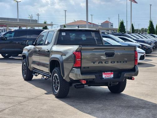 2025 Toyota Tacoma TRD Off-Road