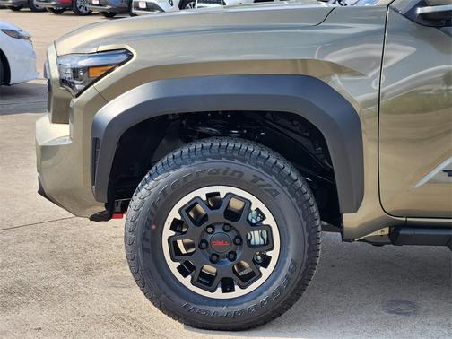 2025 Toyota Tacoma TRD Off-Road