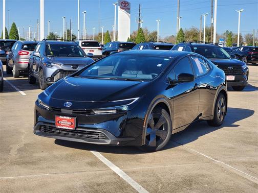 2024 Toyota Prius LE