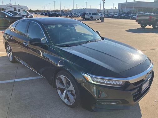 2020 Honda Accord Touring 2.0T