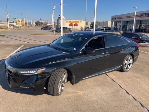 2020 Honda Accord Touring 2.0T