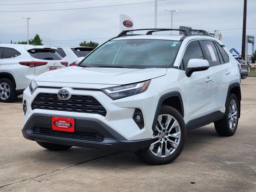2023 Toyota RAV4 XLE Premium