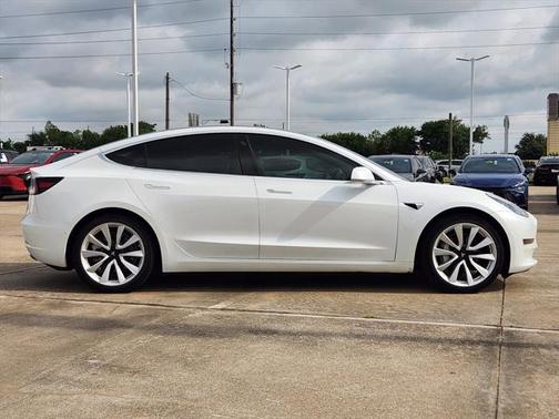 2020 Tesla Model 3 Standard Range Plus