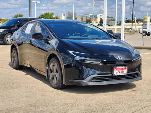 2024 Toyota Prius LE