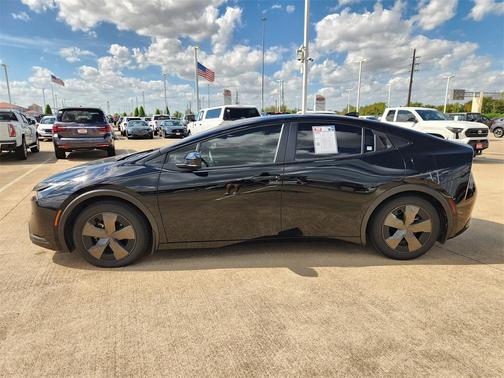 2024 Toyota Prius LE