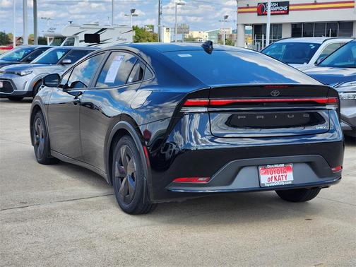 2024 Toyota Prius LE