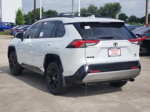 2025 Toyota RAV4 Hybrid SE