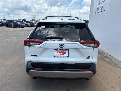 2025 Toyota RAV4 Hybrid SE