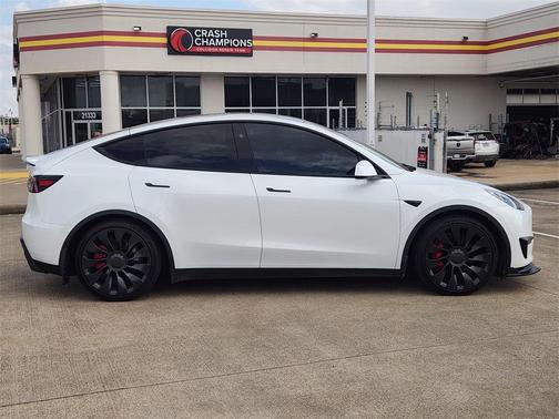 2023 Tesla Model Y Performance Dual Motor All-Wheel Drive