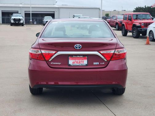 2017 Toyota Camry Hybrid LE