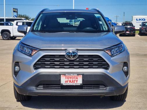 2020 Toyota RAV4 XLE Premium