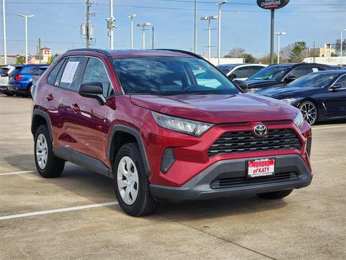 2020 Toyota RAV4 LE