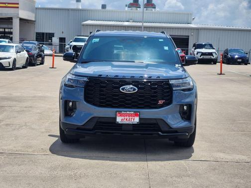 Vapor Blue Metallic 2025 Ford Explorer ST