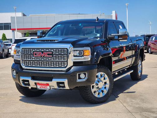 Onyx Black 2019 GMC Sierra 2500 Denali