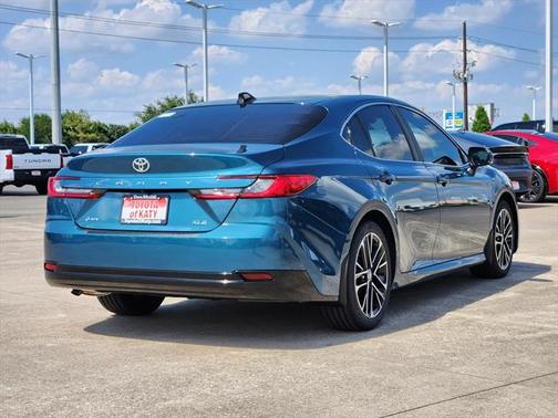 2025 Toyota Camry XLE