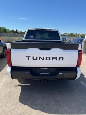2026 Toyota Tundra SR