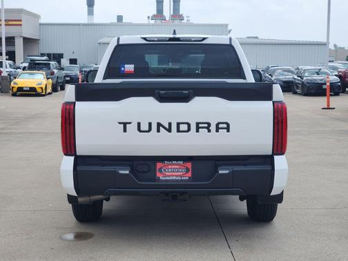 Ice 2026 Toyota Tundra SR