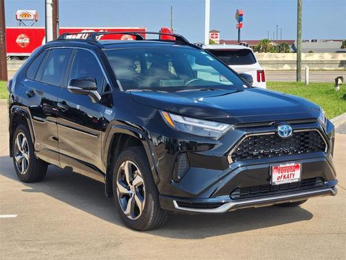 2024 Toyota RAV4 Prime SE