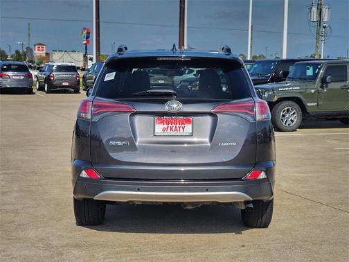 2017 Toyota RAV4 Limited