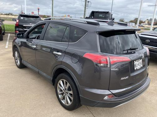 2017 Toyota RAV4 Limited
